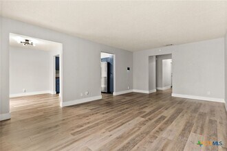 2606 Lake Rd in Killeen, TX - Building Photo - Building Photo