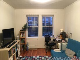 157 Summer St in Somerville, MA - Building Photo