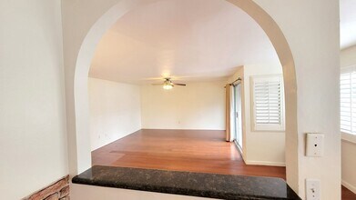 6350 Caminito Salado in San Diego, CA - Building Photo - Building Photo