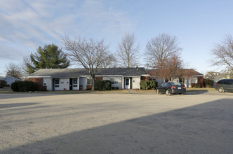 Prospect Manor in Biddeford, ME - Foto de edificio - Building Photo