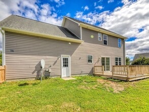 610 Flybridge Ln in Beaufort, NC - Building Photo - Building Photo