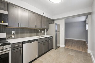 Mt. Airy Manor in Philadelphia, PA - Building Photo