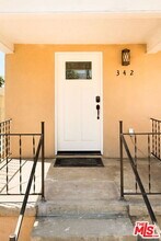 342 S Ave 56 in Los Angeles, CA - Building Photo - Building Photo