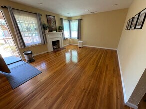 2069 Horne St in San Leandro, CA - Building Photo - Building Photo