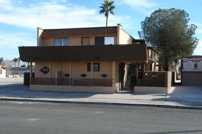 306 9th St in Las Vegas, NV - Foto de edificio - Building Photo