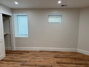 12 Manchester Rd, Unit A in Brookline, MA - Building Photo - Building Photo