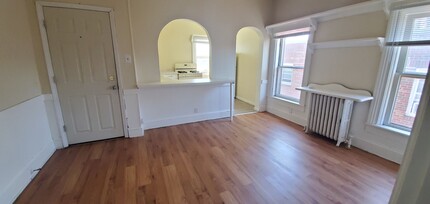 404 S Webster Ave in Green Bay, WI - Building Photo - Building Photo