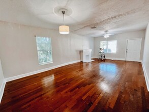 4106 W Arch St in Tampa, FL - Building Photo - Building Photo