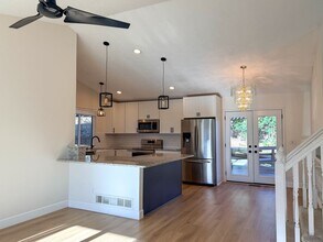 5811 S Quatar Cir in Centennial, CO - Building Photo - Building Photo