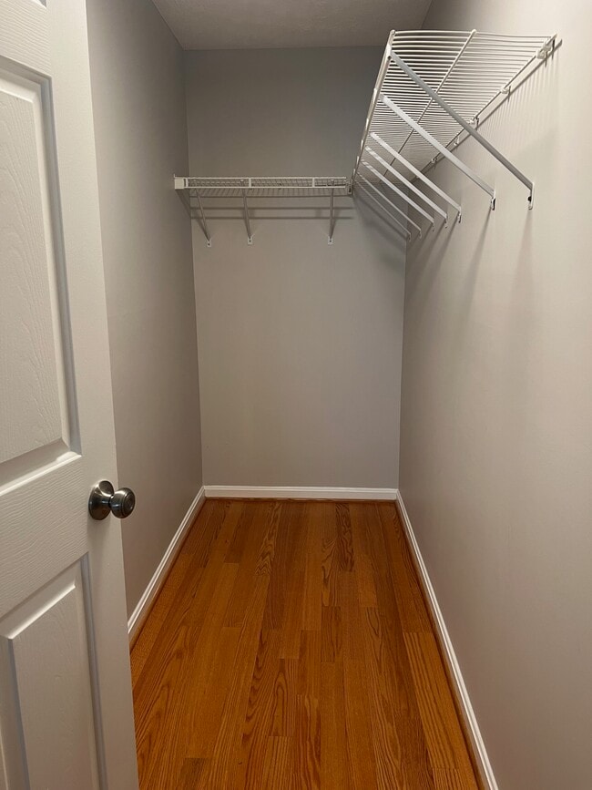 3704 Excalibur Ct, Unit 204 in Bowie, MD - Building Photo - Building Photo