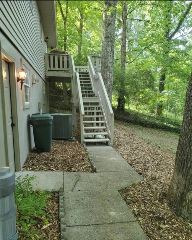 1412 Marconi Dr in Knoxville, TN - Foto de edificio - Building Photo