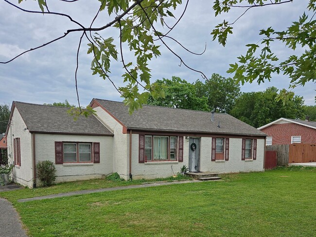 property at 314 E 16th St