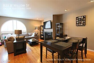 823 W Willow St in Chicago, IL - Building Photo - Building Photo