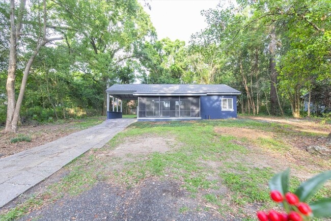 property at 211 Columbia Dr