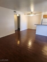 2966 Juniper Hills Blvd in Las Vegas, NV - Building Photo - Building Photo