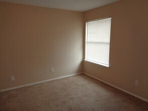 16318 Leamington Ln in Houston, TX - Building Photo - Building Photo