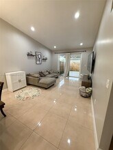 19231 NW 67th Pl in Hialeah, FL - Building Photo - Building Photo