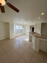 1250 Earlton Ln in Lincoln, CA - Building Photo - Building Photo