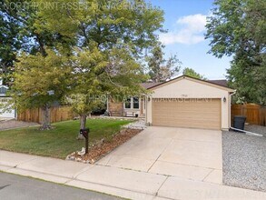 17925 E Prentice Dr in Centennial, CO - Foto de edificio - Building Photo