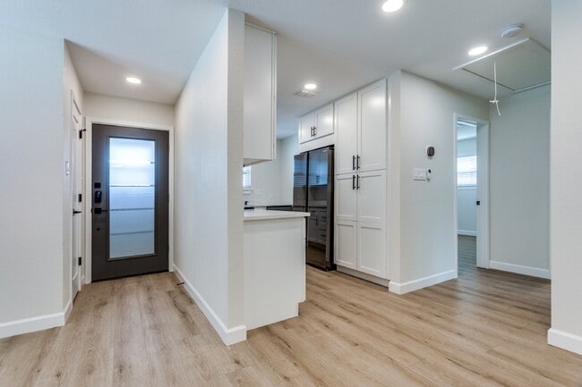 property at 2807 Sandage Ave