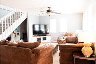 5013 Riverside Dr in Brunswick, GA - Building Photo