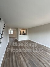2345 Bond Ave in Drexel Hill, PA - Building Photo - Building Photo