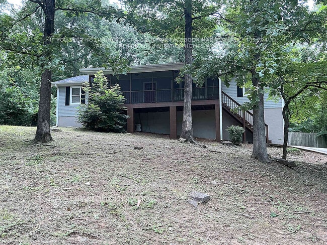property at 4433 Wallace Cir SW
