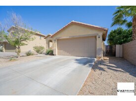15160 W Smokey Dr in Surprise, AZ - Building Photo