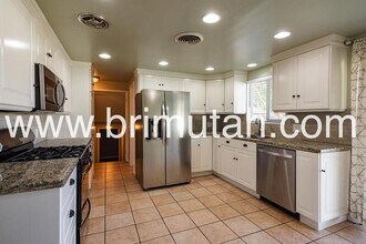 1983 E 6850 S in Salt Lake City, UT - Building Photo - Building Photo