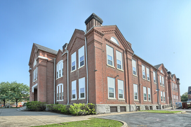 301 S 13th St in Harrisburg, PA - Building Photo - Building Photo