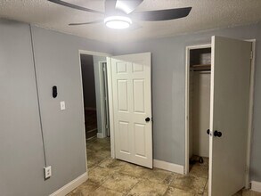 1214 Gillespie Ave in Albany, GA - Building Photo - Building Photo