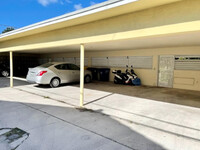 101 N Lakeside Dr, Unit 1 in Lake Worth, FL - Building Photo - Building Photo