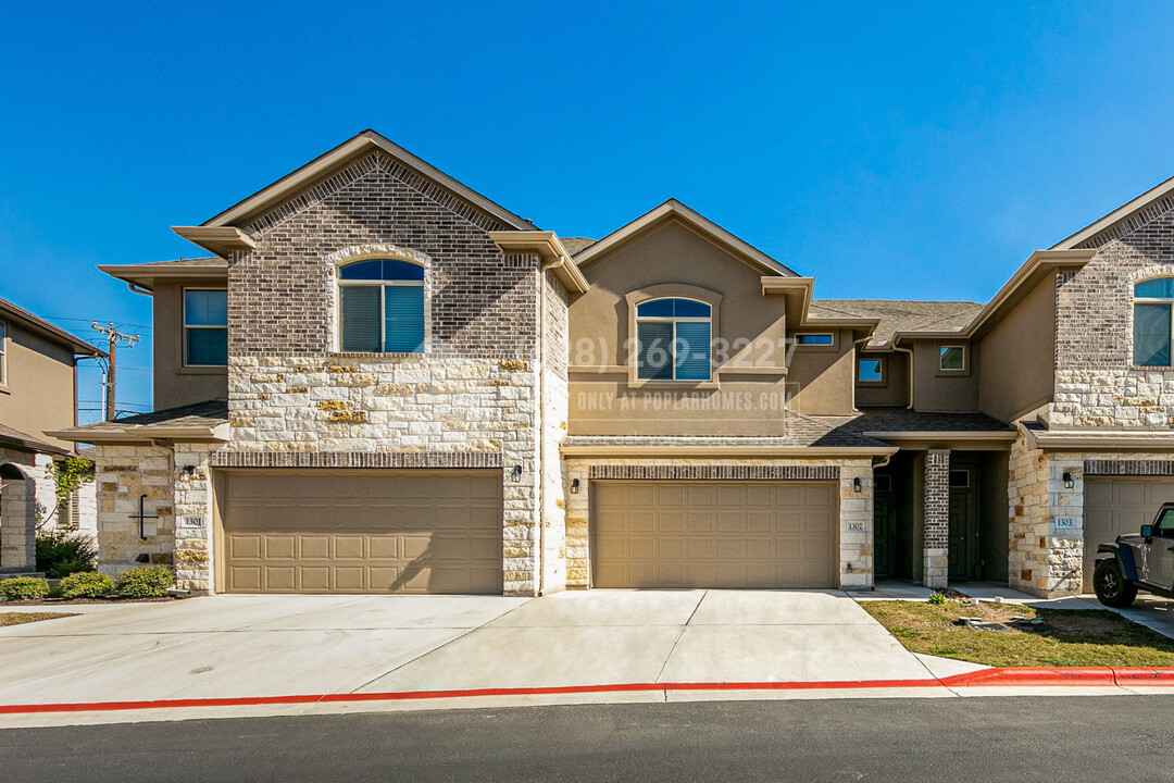 2880 Donnell Dr in Round Rock, TX - Building Photo