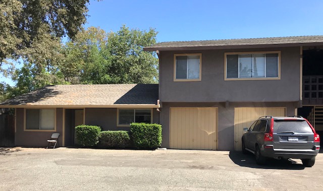 2674 Woodridge Ct, Unit 11