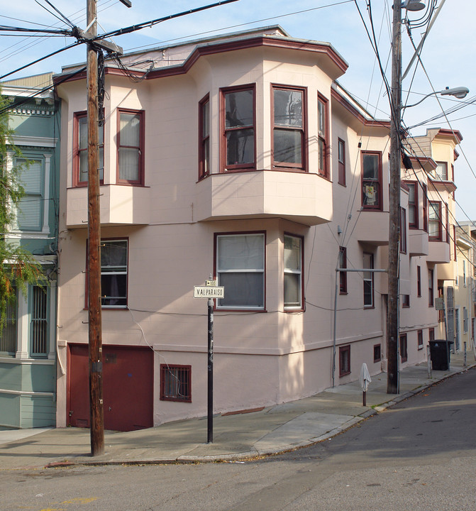 88-94 Valparaiso St in San Francisco, CA - Building Photo