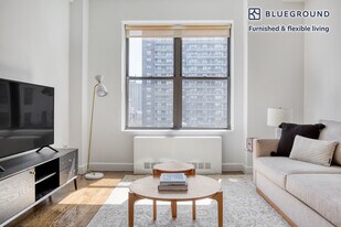 212 W 91st St, Unit SI FL9-ID777 in New York, NY - Building Photo