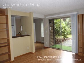 7311 224th St SW in Edmonds, WA - Building Photo - Building Photo