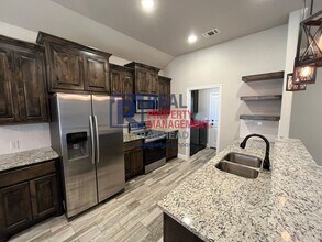 2302 Creek Dr in Granbury, TX - Building Photo - Building Photo