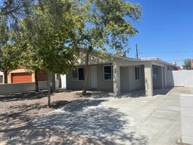 1308 E Monroe St in Phoenix, AZ - Building Photo