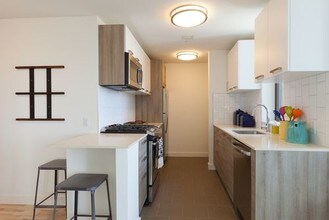 626 Flatbush Ave-Unit -9H in Brooklyn, NY - Building Photo - Building Photo
