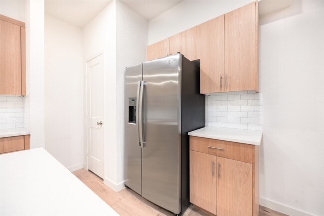 property at 2521 Appian Wy