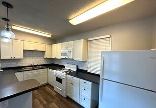 33 N Rembert St in Memphis, TN - Building Photo - Building Photo