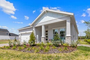 1250 Champions Dr in Daytona Beach, FL - Building Photo