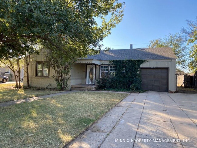 property at 3007 32nd St