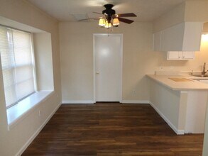 8403 Windell Ln in Houston, TX - Building Photo - Building Photo