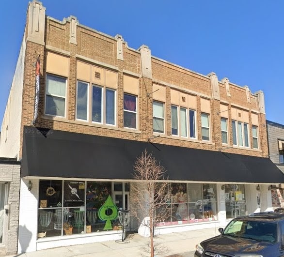 property at 916 Milwaukee Ave