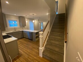 437 Prospect Ave, Unit Right in East Aurora, NY - Building Photo - Building Photo