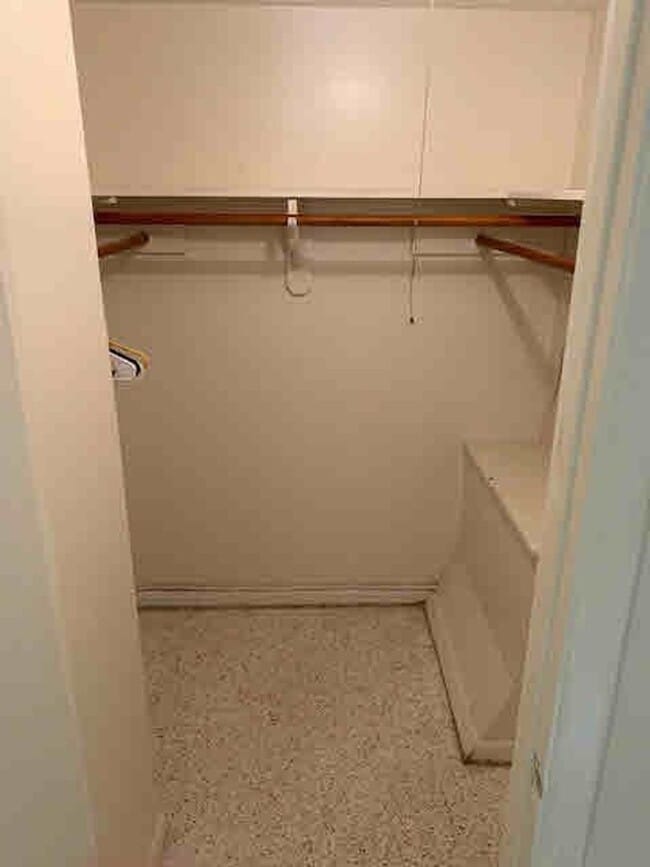 property at 260 N 1st St