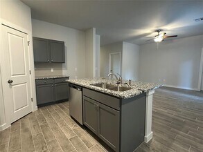 17170 Lantana Loop in Oklahoma City, OK - Building Photo - Building Photo