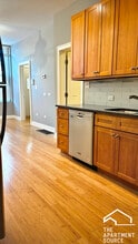 1844 W 18th St, Unit 1F in Chicago, IL - Foto de edificio - Building Photo